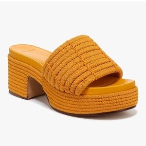 Vince Orange Platform Sandals with‎ Ribbed Strap